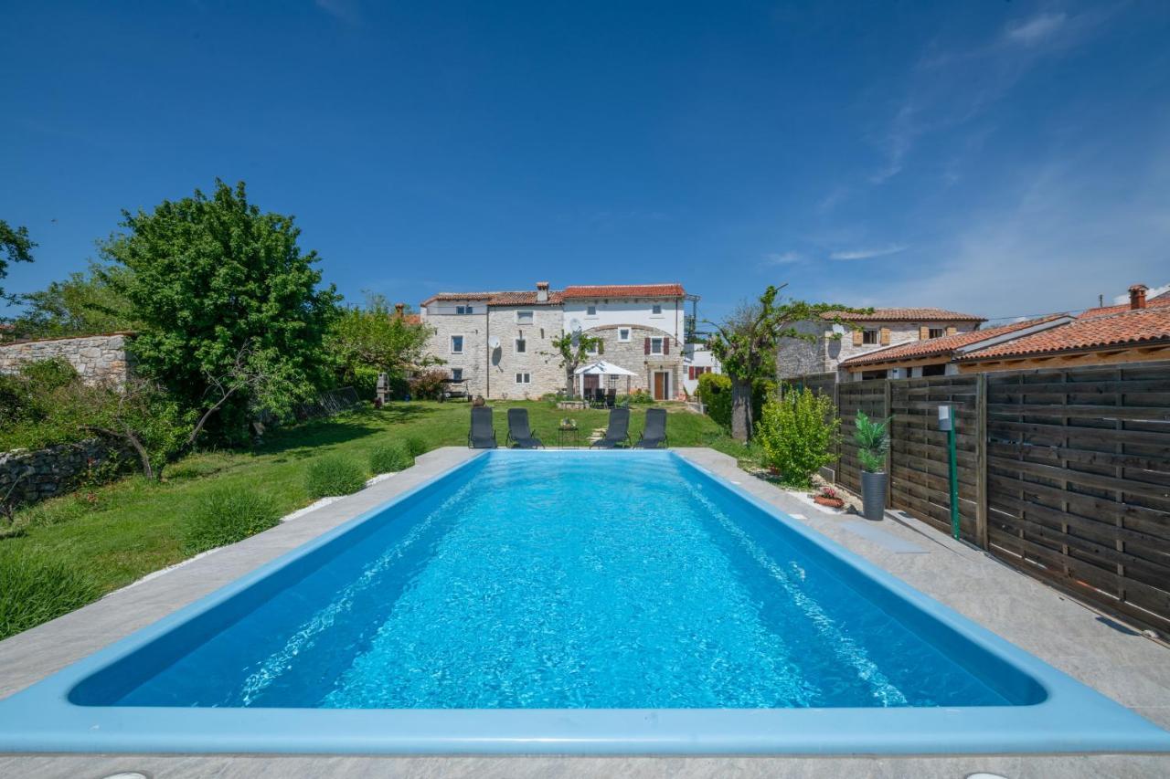 Holiday Home Dide Kanfanar Ngoại thất bức ảnh